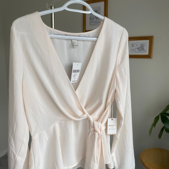 Forever 21 Blouse - Picture 1 of 4